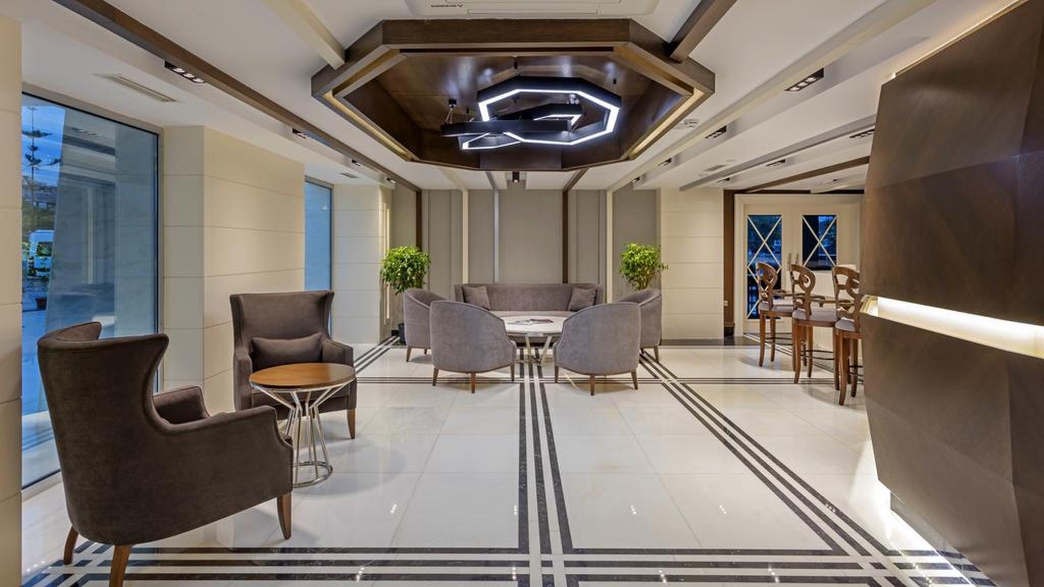 B Business Hotel & Spa Antalya Exterior photo